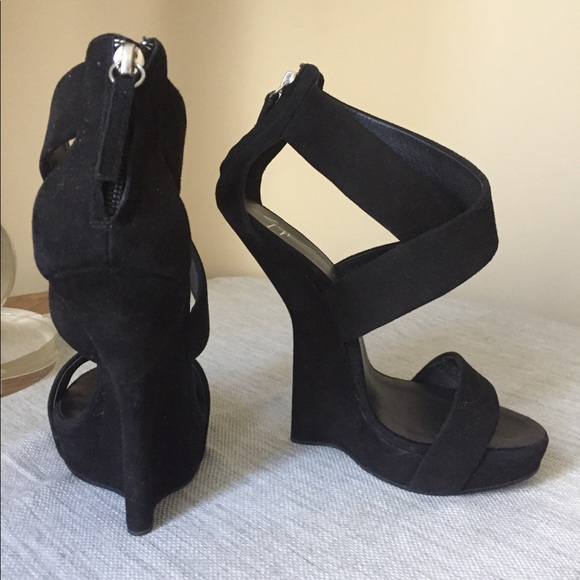 Giuseppe Zanotti sculpted Suede platforms